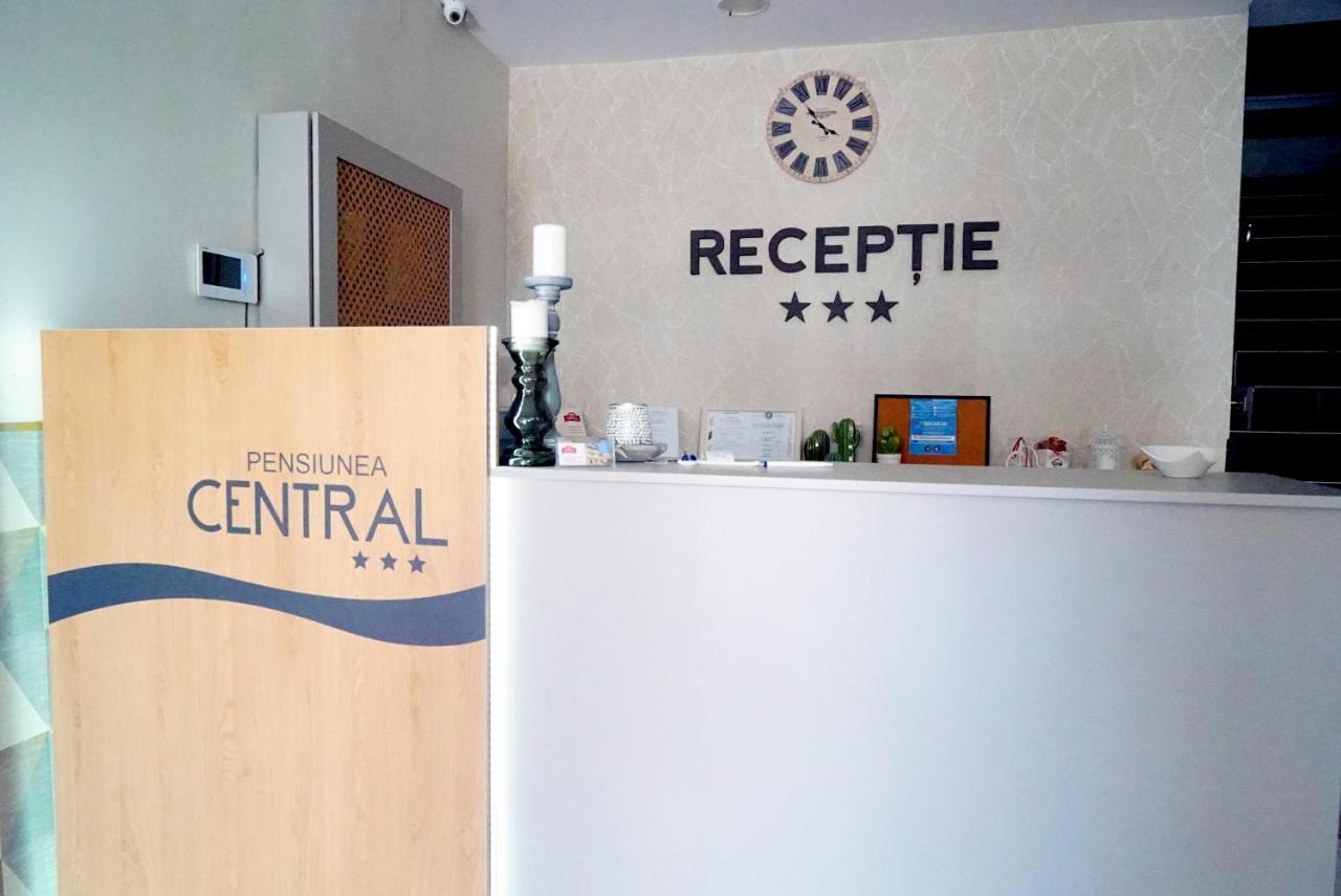 Pensiunea Central レギン エクステリア 写真